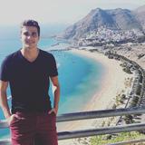 Viktor Luis Larsson's avatar